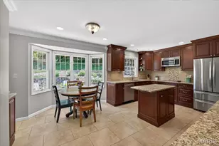 14852 Greenleaf Valley Dr, Chesterfield, MO 63017 - Photo 19