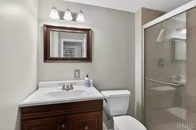 14852 Greenleaf Valley Drive, Chesterfield, MO 63017 - Photo 43