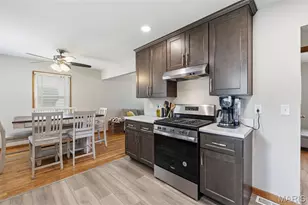 10840 Bernadine Dr, Saint Louis, MO 63123 - Photo 7