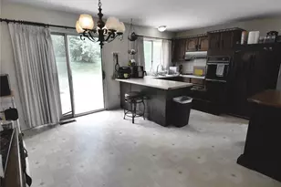 2295 Woodgrass Dr, Saint Louis, MO 63114 - Photo 11