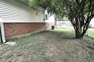 2295 Woodgrass Dr, Saint Louis, MO 63114 - Photo 29