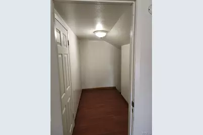 8972 Edna Street, Saint Louis, MO 63147 - Photo 11