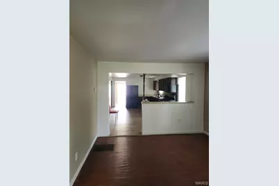8972 Edna Street, Saint Louis, MO 63147 - Photo 5