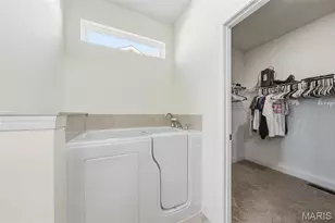 506 Columbia Downs Dr, Lake Saint Louis, MO 63367 - Photo 15