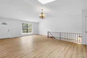 10607 St Michaels Terrace Ct, Saint Ann, MO 63074 - Photo 11