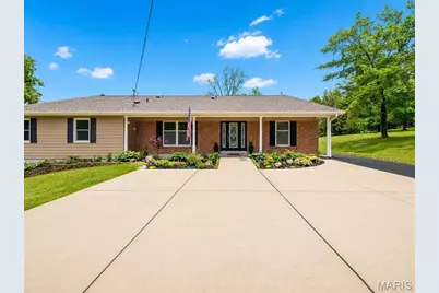 14 Ferndale Drive, Fenton, MO 63026 - Photo 3