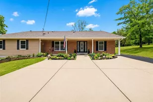 14 Ferndale Dr, Fenton, MO 63026 - Photo 3