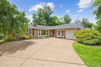 216 Turf Court, Saint Louis, MO 63119 - Photo 1