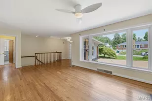 216 Turf Ct, Saint Louis, MO 63119 - Photo 7