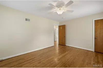 216 Turf Court, Saint Louis, MO 63119 - Photo 19