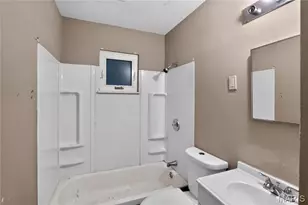 10151 Mayfair Dr, Saint Louis, MO 63136 - Photo 15