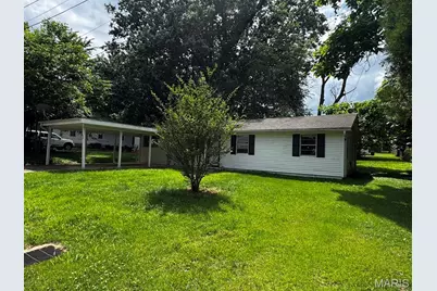 1705 Minola Street, Poplar Bluff, MO 63901 - Photo 1
