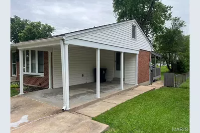 270 W Saint Anthony Lane, Florissant, MO 63031 - Photo 3