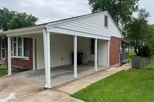 270 W St Anthony Ln, Florissant, MO 63031 - Photo 3