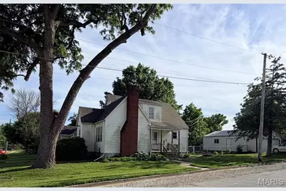 201 S Washington Street, Paris, MO 65275 - Photo 3