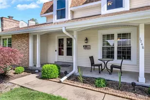 1748 Golden Lake Ct, Chesterfield, MO 63017 - Photo 5