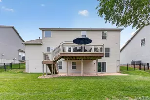 688 Stoney Creek Ln, Ballwin, MO 63021 - Photo 43