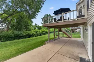 688 Stoney Creek Ln, Ballwin, MO 63021 - Photo 47