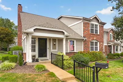 15819 Kersten Ridge Court, Chesterfield, MO 63017 - Photo 3
