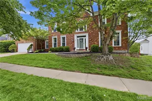 249 Woodcliffe Pl Dr, Chesterfield, MO 63005 - Photo 3