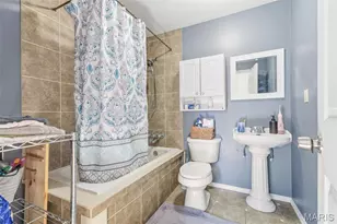 208 W Arlee Ave, Saint Louis, MO 63125 - Photo 23