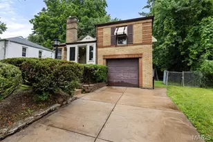 833 Margo Ave, Ferguson, MO 63135 - Photo 3
