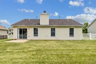 5017 Joshua Dr, Wentzville, MO 63385 - Photo 21
