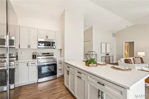 5017 Joshua Dr, Wentzville, MO 63385 - Photo 13