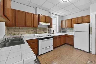 736 Dover Place #1F, Saint Louis, MO 63111 - Photo 15