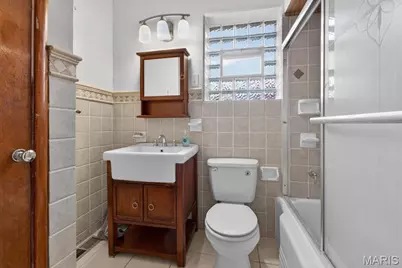 736 Dover Place #1F, Saint Louis, MO 63111 - Photo 17
