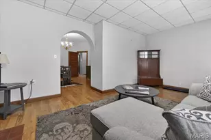 736 Dover Pl, Saint Louis, MO 63111 - Photo 7