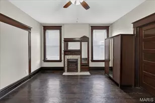 2303-2305 Russell Blvd, Saint Louis, MO 63104 - Photo 9