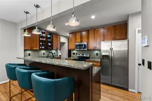 7068 Tholozan Ave, Saint Louis, MO 63109 - Photo 15