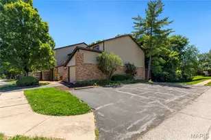 700 Windy Ridge Dr, Ballwin, MO 63021 - Photo 29