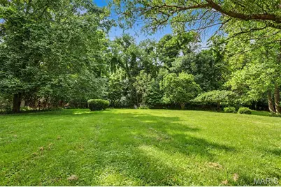 55 Garden Lane, Maryland Heights, MO 63043 - Photo 27