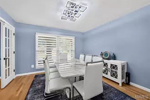 2902 Flameglow Dr, Oakville, MO 63129 - Photo 7