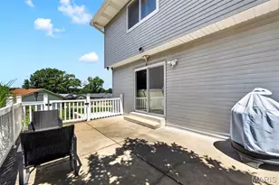 2902 Flameglow Dr, Oakville, MO 63129 - Photo 41