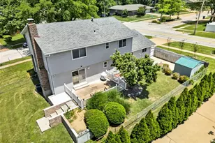 2902 Flameglow Dr, Oakville, MO 63129 - Photo 45