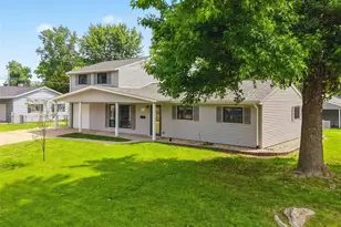 802 Love Dr, O'Fallon, MO 63366 - Photo 3