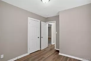 8024 Cler Ave, Saint Louis, MO 63114 - Photo 13