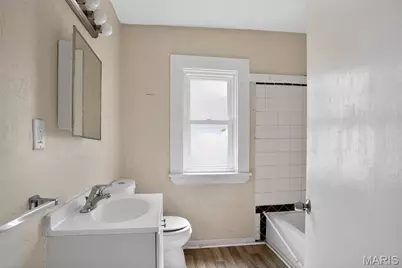 8024 Cler Avenue, Saint Louis, MO 63114 - Photo 15
