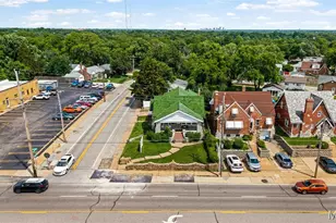 8923 Gravois Rd, Affton, MO 63123 - Photo 15