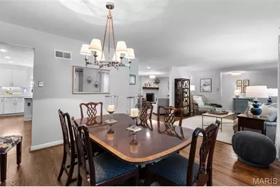 1031 Dovergate Drive, Kirkwood, MO 63122 - Photo 9