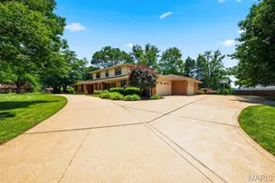 14196 Cross Trails Dr, Chesterfield, MO 63017 - Photo 3