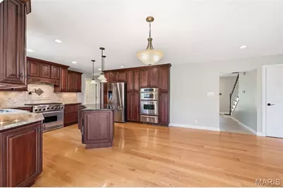 14196 Cross Trails Drive, Chesterfield, MO 63017 - Photo 9