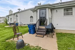 73 Jost Villa Dr, Florissant, MO 63034 - Photo 7