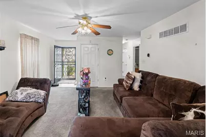 73 Jost Villa Drive, Florissant, MO 63034 - Photo 15