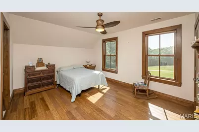 4241 Alt Road, Pacific, MO 63069 - Photo 17
