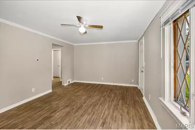 7461 Castro Drive, Ferguson, MO 63135 - Photo 9