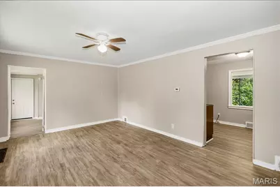 7461 Castro Drive, Ferguson, MO 63135 - Photo 7